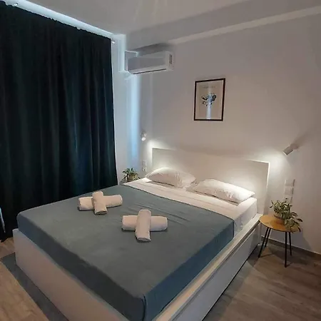 Unique Experience Apartment's