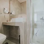Unique Experience Apartment's *