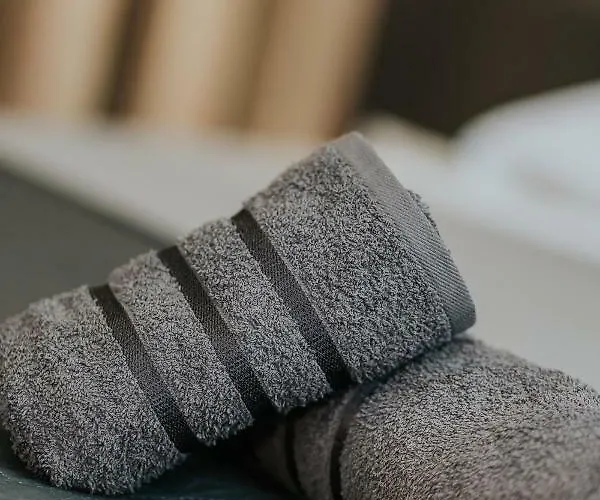 Unique Experience Apartment's *